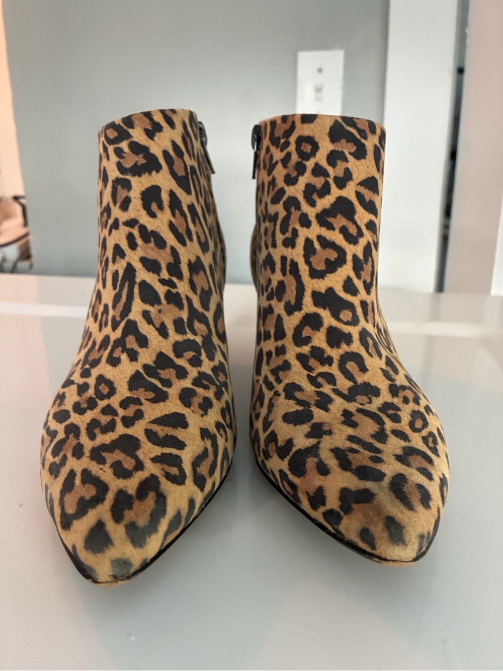 Clark’s 8.5 Leopard Print Heeled Ankle Boots - Women's Tan/Black